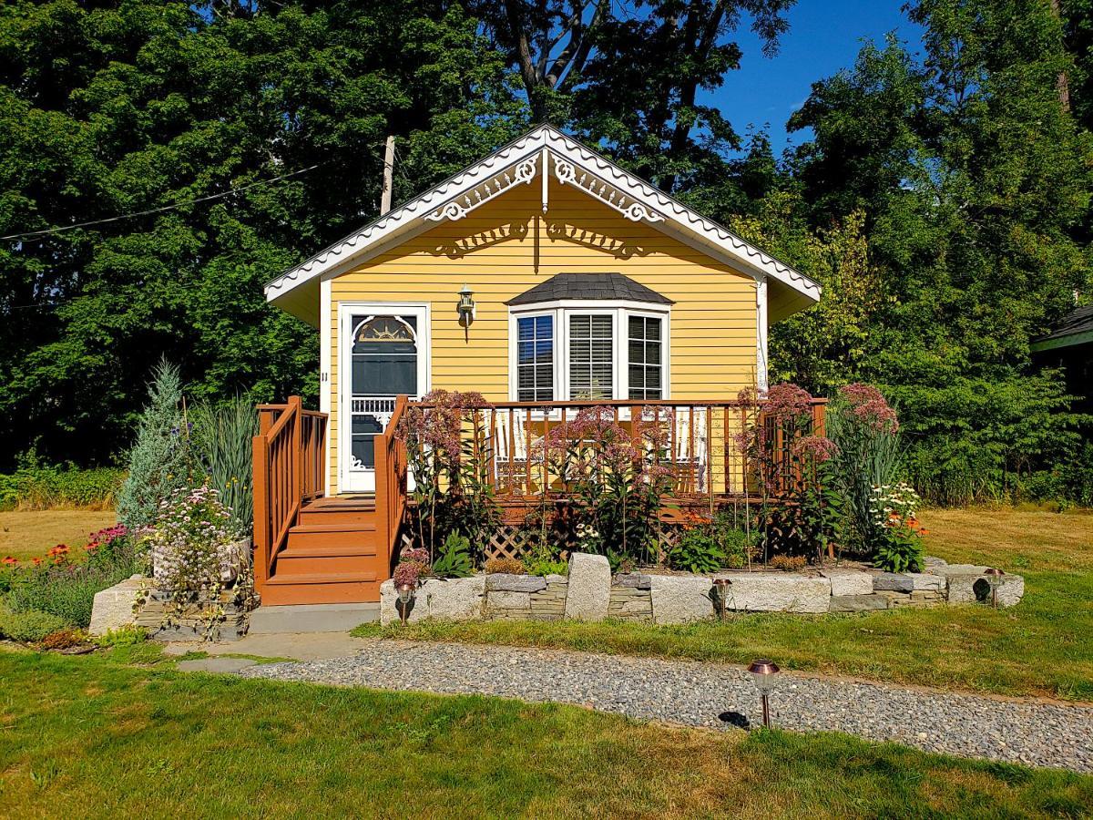 בר הרבור Sand Bar Cottage Inn מראה חיצוני תמונה